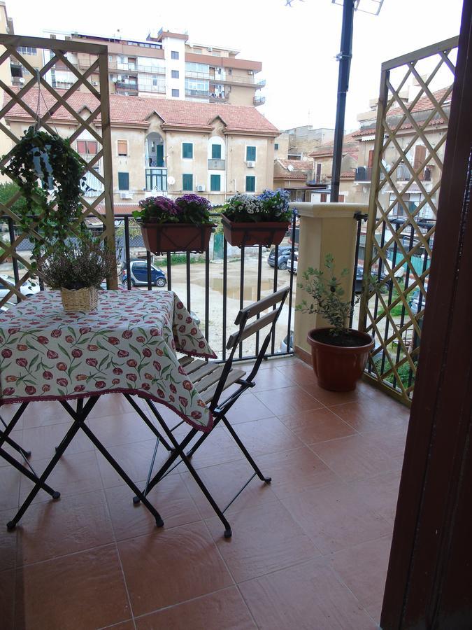 Casa Arenella Appartamento Con Parcheggio Privato Palermo Dış mekan fotoğraf